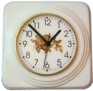 Keramik Küchenuhr artline quadratisch Herbstblätter Funkuhr