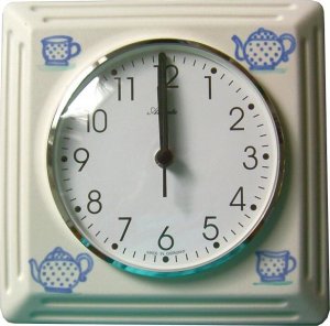 Keramik Küchenuhr "hellblaue Tassen" Funkuhr