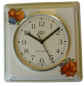 Keramik Küchenuhr "Vegetable Orchard" Grünrand, Funkuhr