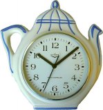 Keramik Kaffeekannen-Uhr Blaustreifen handbemalt" Funkuhr