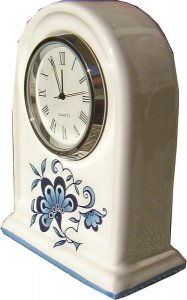 Kleinuhr Bogenformig Zwiebeldekor Traditionelle Quarz Eintstecku