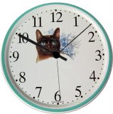 Keramik Wanduhr Katzenmotiv brauner Katzenkopf blauäugig Quarzu