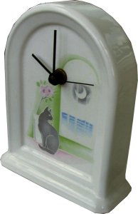 Kaminuh Bogenr-Form weiß Katze sieht in Mond Quarzuhr 3 Zeiger