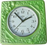Keramik Küchenuhr "Relief Früchten, hellgrün" Glasurehler Funkuh